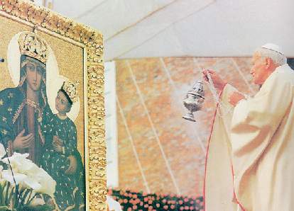 w. Jan Pawe II podczas koronacji obrazu MB omyskiej, 4 czerwca 1991 r.